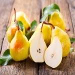 خرید گلابی شیرین طلایی آبدار با تنوع اندازه