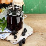 قیمت مربای شاه توت خوش رنگ با مواد اولیه درجه یک