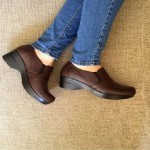 خرید کفش چرم زنانه قهوه ای سوخته از تولید به مصرف