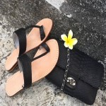 خرید عمده ای دمپایی چرم زنانه در طرح های نوین