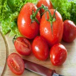 قیمت ویژه گوجه فرنگی در بازار تره بار اصفهان