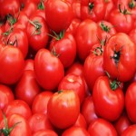 خرید مقرون به صرفه گوجه فرنگی در مشهد