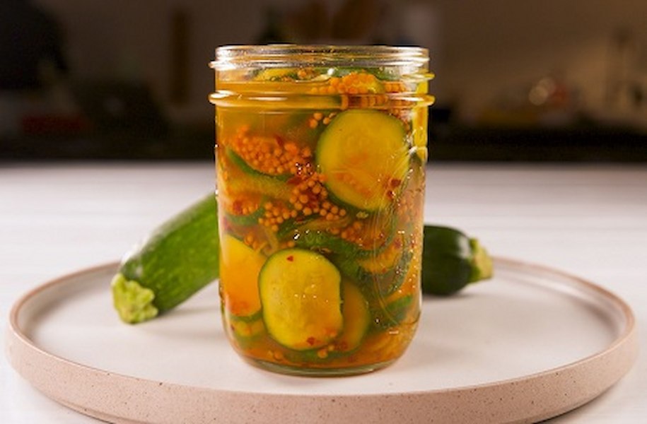 zucchini-pickles-01