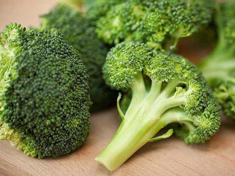 is_141015_broccoli_vegetable_800x600