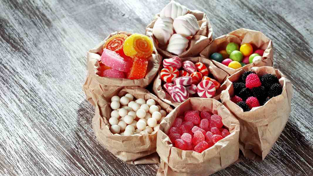 candy-5120x2880-marmellou-jellies-blackberries-delicious-5k-14752