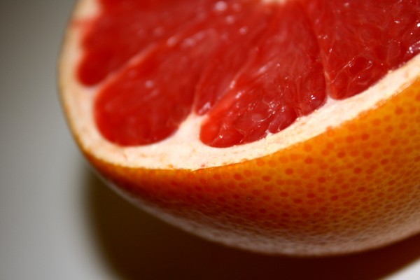 ruby-red-grapefruit-closeup-600x400