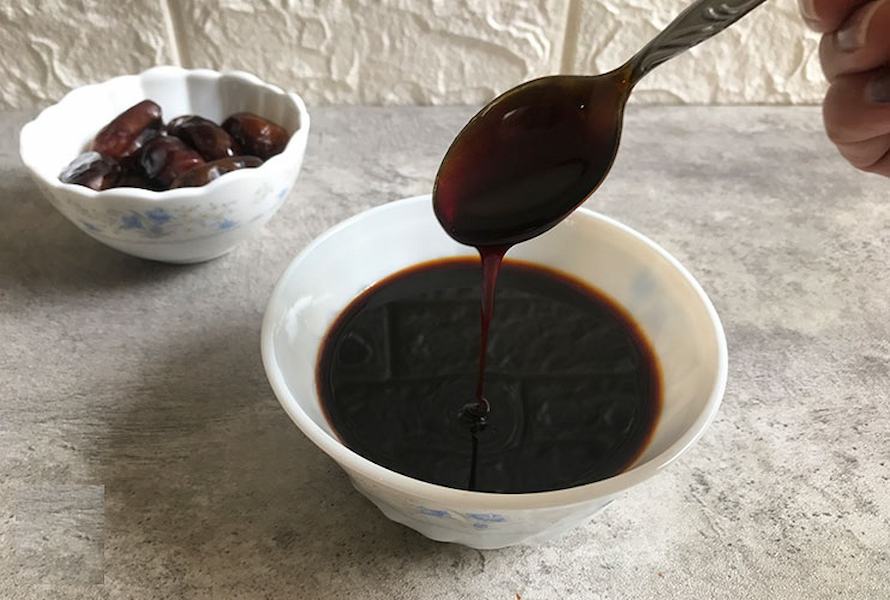 Date-molasses-2 (1)