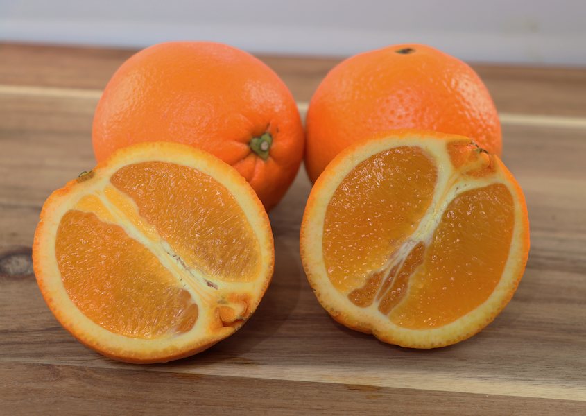 Washington-navel-Oranges-opened-Darker