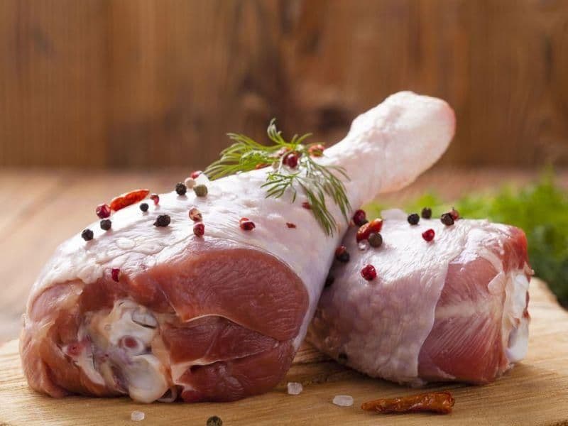 فروش گوشت مرغ با کیفیت بالا به کمترین قیمت کشتارگاه