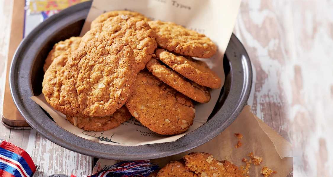 18-04-24-anzac-biscuits-pw
