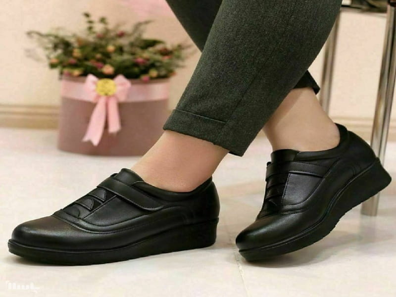 فروش کفش چرم زنانه به صورت عمده در اصفهان