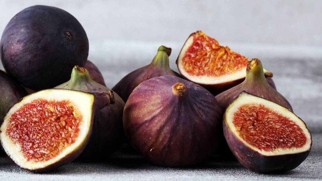 fresh-figs