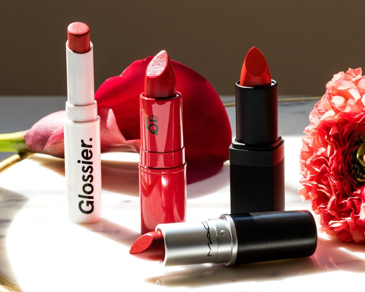 Tips-on-using-red-lipstick3