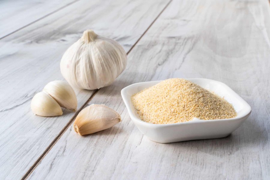How-to-Dry-Garlic