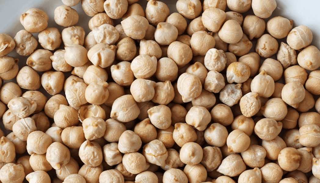 chickpeas-2240388_1920-e1495049484733